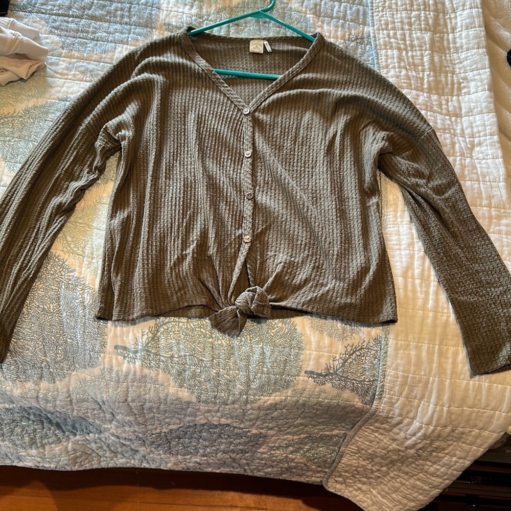 Paper Crane long sleeve soft cotton shirt. Dark green color with a cute bow